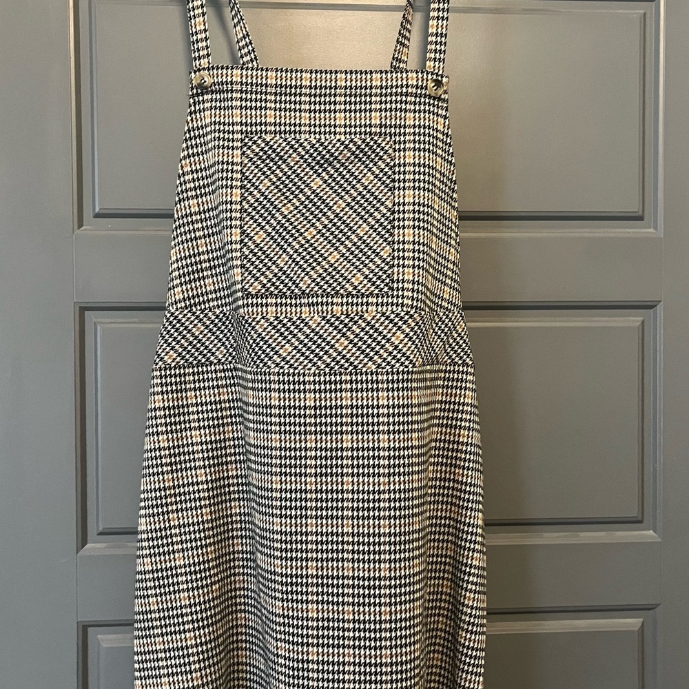 Torrid Stylish Black, tan, and White Checkered Dress